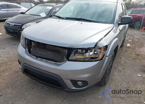 2019 Dodge Journey Se from USA, damaged, VIN 3C4PDCBB9KT738355